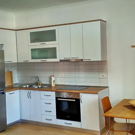 Ecoart Apartment Tirana